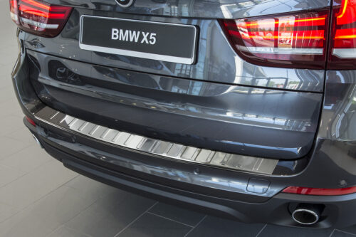 BMW X5 (F15) [13+] puskurin suojalista, harjattu teräs