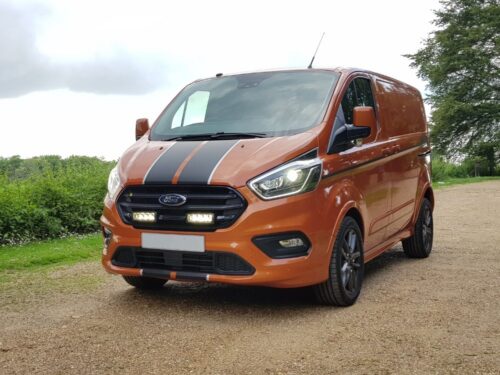 Ford Transit Custom [18+] LAZER Triple-R 750 iluvõre KIT.