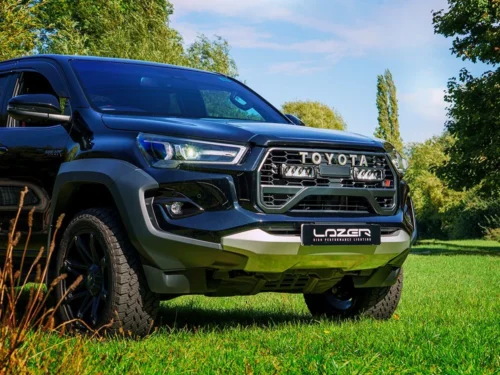 Lazer Lamps maskisäleikön LED-integraatiosetti | Toyota Hilux GR Sport [24+]