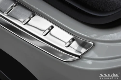 MB CLA Shooting Brake (X174) [25+] stange kaitseliist, hõbehall